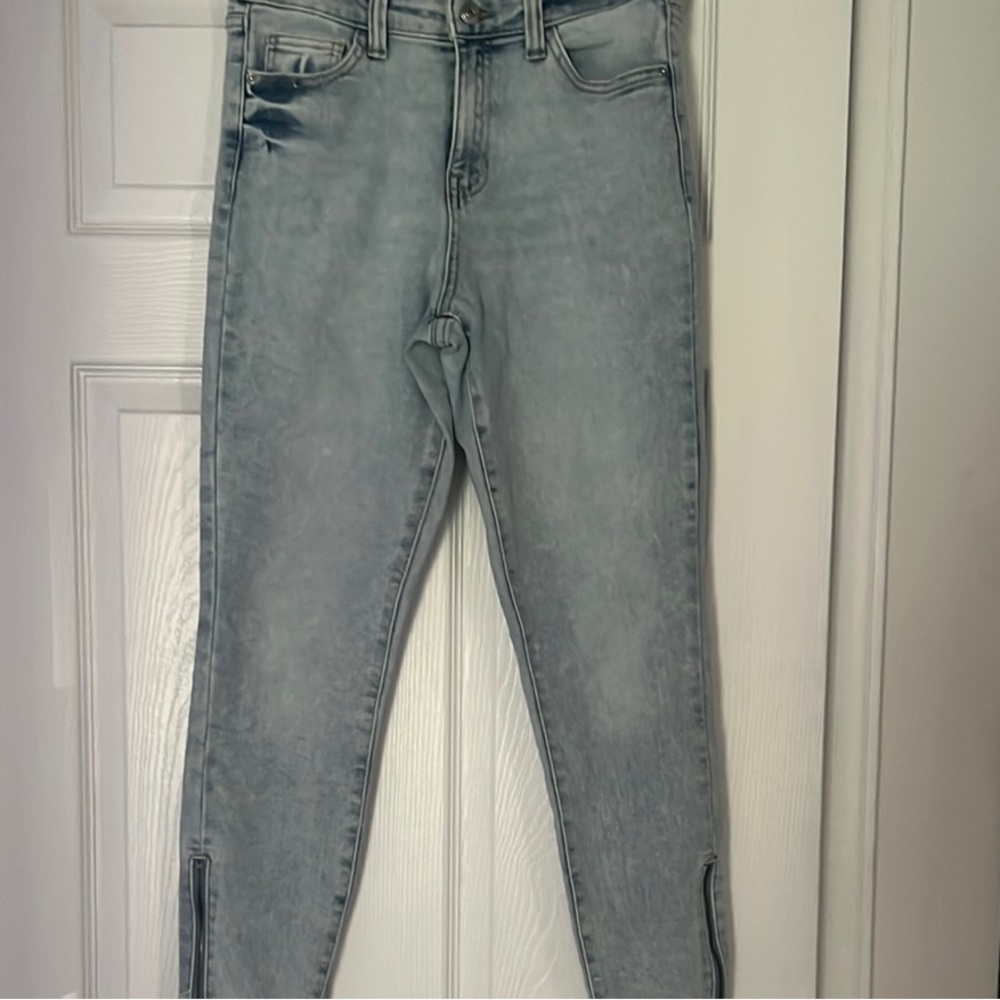 Fashion Nova Blue Skinny Jeans with Stretch
